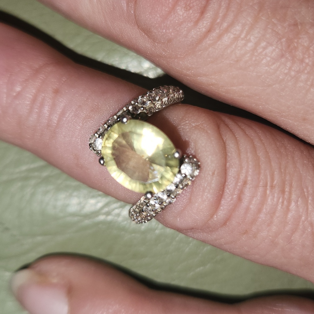 Sterling Silver and Yellow Limone Quartz Gemstone Ring whiten quartz Accents